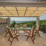 Lovely In Tatil Evi *