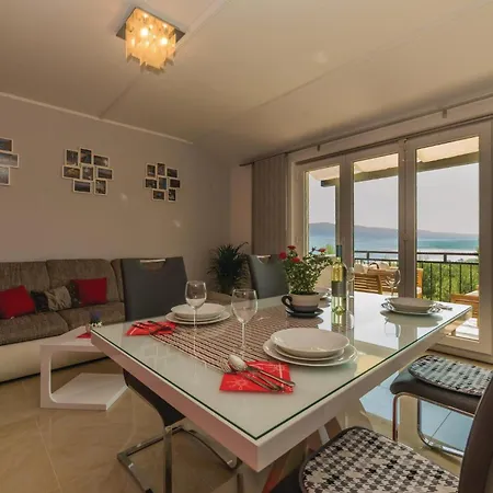 Holiday home Lovely In With House Sea View *
