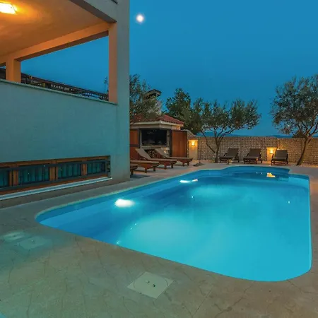 Lovely In With House Sea View *
