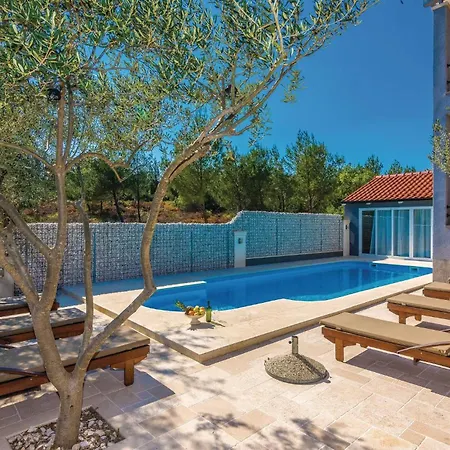 Holiday home Lovely In With House Sea View *