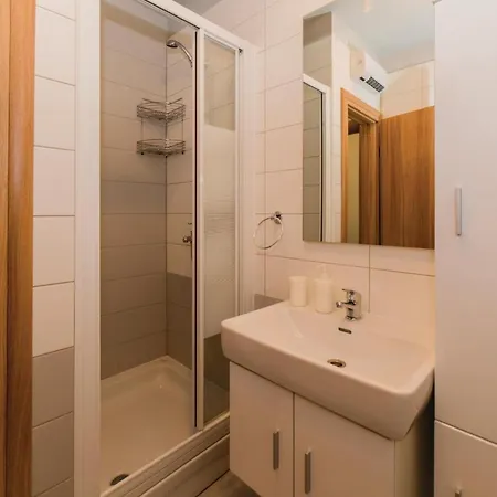 Holiday home Lovely In With House Sea View *