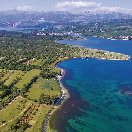 بيت للعطل Lovely In Pridraga
